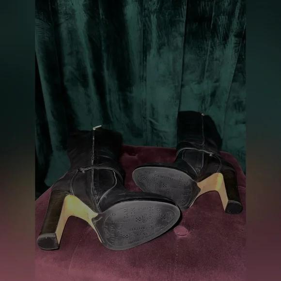 Vince Camuto Cassia High Heal Boot - Picture 7 of 9